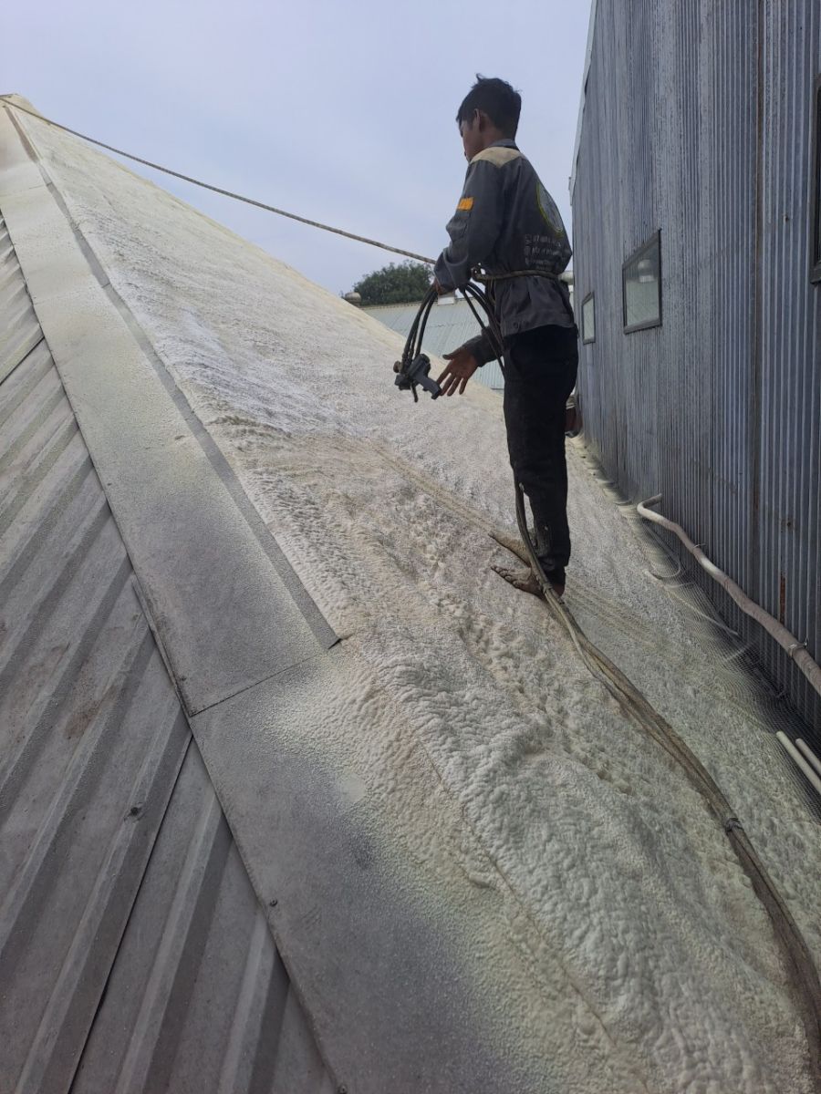 Pu Foam cách nhiệt nhà xưởng