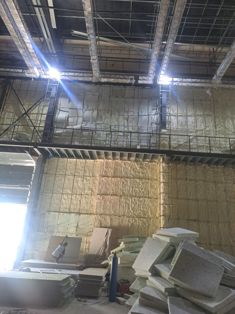 THI CÔNG CÁCH ÂM PU FOAM